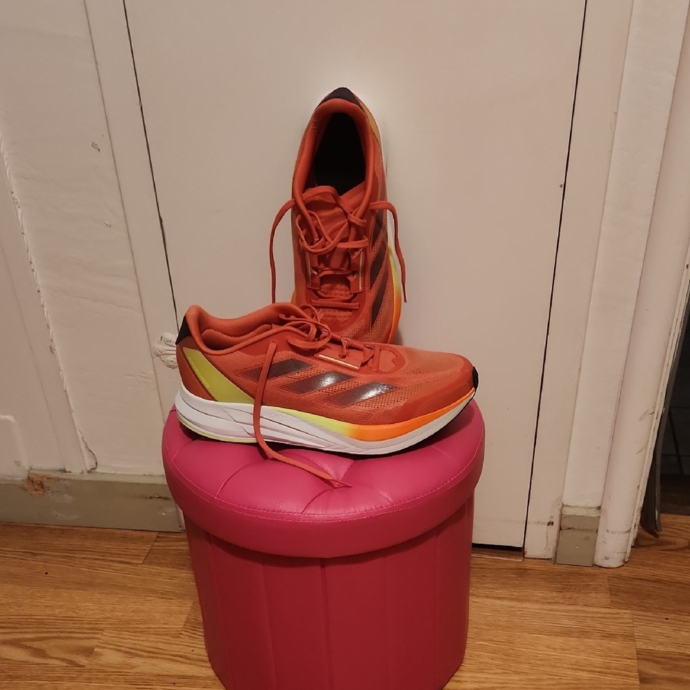 🔥Mens EUC Adidas Duramo Orange and Yellow Athletic Shoes